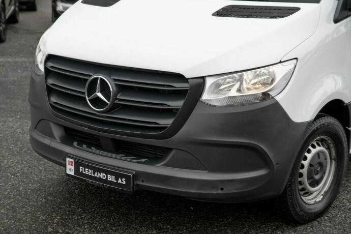 mercedes-benz-sprinter-diesel-2019-big-2