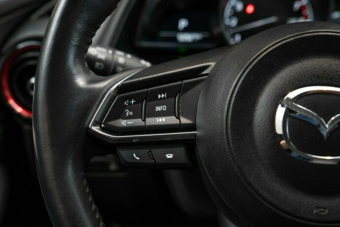 mazda-cx-3-bensin-2018-big-14