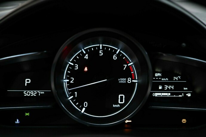 mazda-cx-3-bensin-2018-big-12