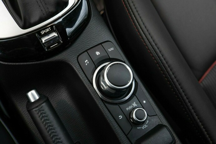 mazda-cx-3-bensin-2018-big-19