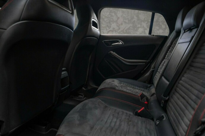 mercedes-benz-cla-bensin-2017-big-24