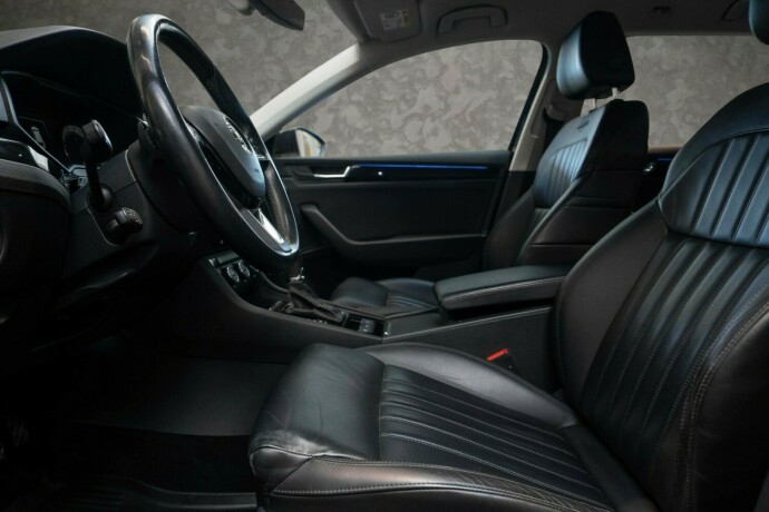 skoda-superb-diesel-2017-big-26