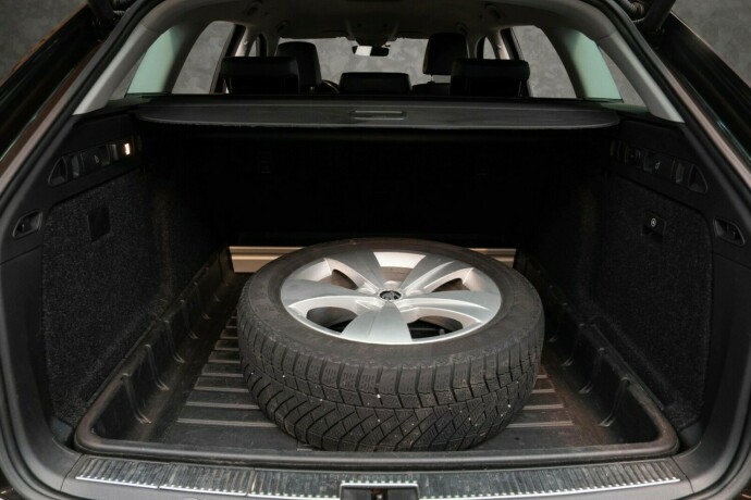 skoda-superb-diesel-2017-big-34