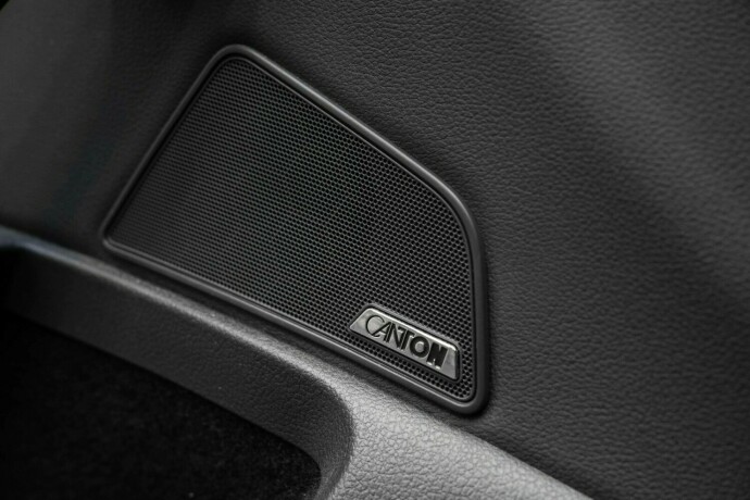 skoda-superb-diesel-2017-big-25