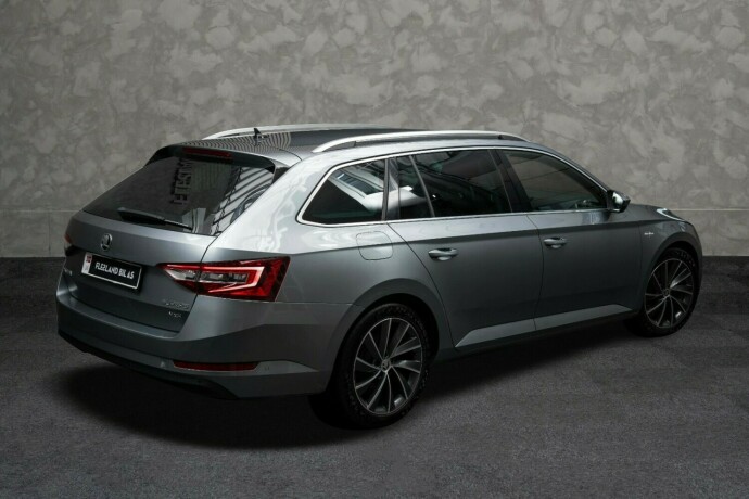 skoda-superb-diesel-2016-big-8