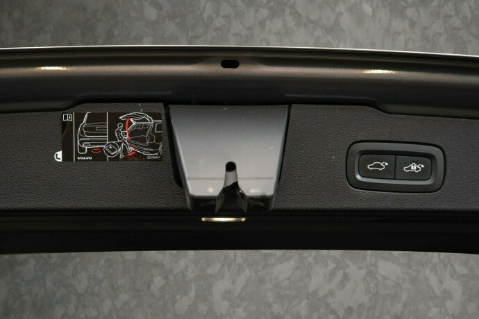 volvo-v60-elektrisitetbensin-2020-big-35