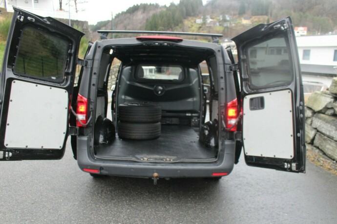 mercedes-benz-vito-diesel-2017-big-5