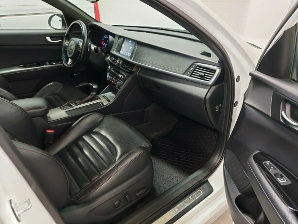 kia-optima-diesel-2017-big-19