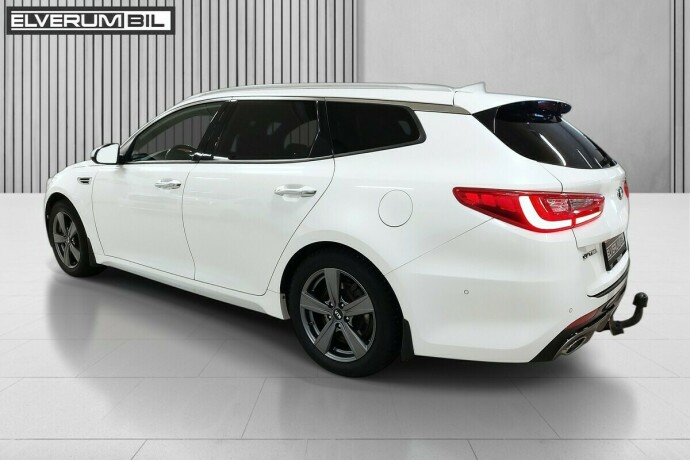 kia-optima-diesel-2017-big-11