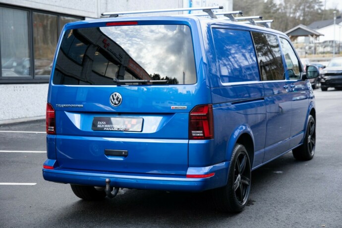 volkswagen-transporter-diesel-2021-big-2