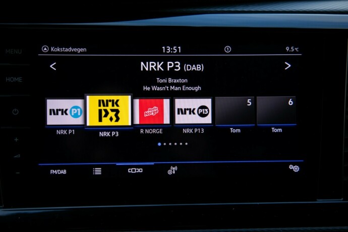 volkswagen-transporter-diesel-2021-big-12