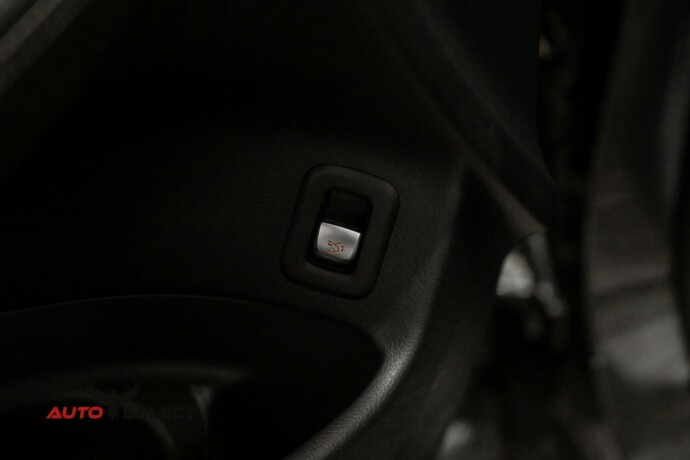 mercedes-benz-glc-elektrisitetdiesel-2021-big-35