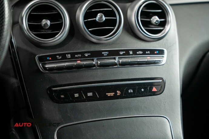 mercedes-benz-glc-elektrisitetdiesel-2021-big-44