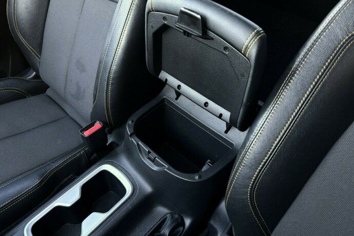 nissan-navara-diesel-2020-big-37