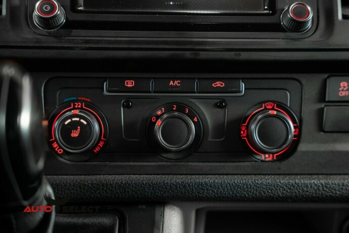 volkswagen-transporter-diesel-2017-big-30