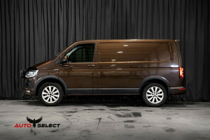 volkswagen-transporter-diesel-2017-big-7