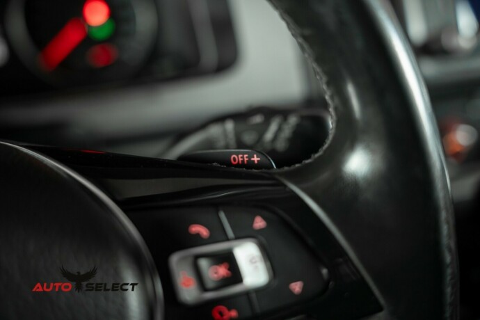 volkswagen-transporter-diesel-2017-big-27