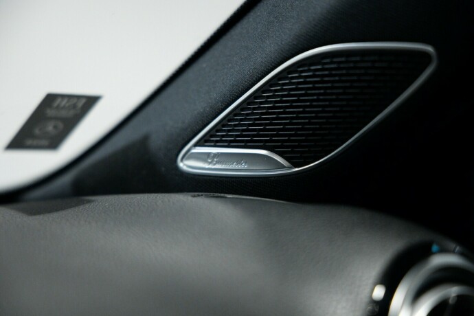 mercedes-benz-a-klasse-bensin-2020-big-22