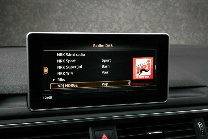 audi-a4-elektrisitetbensin-2019-big-24