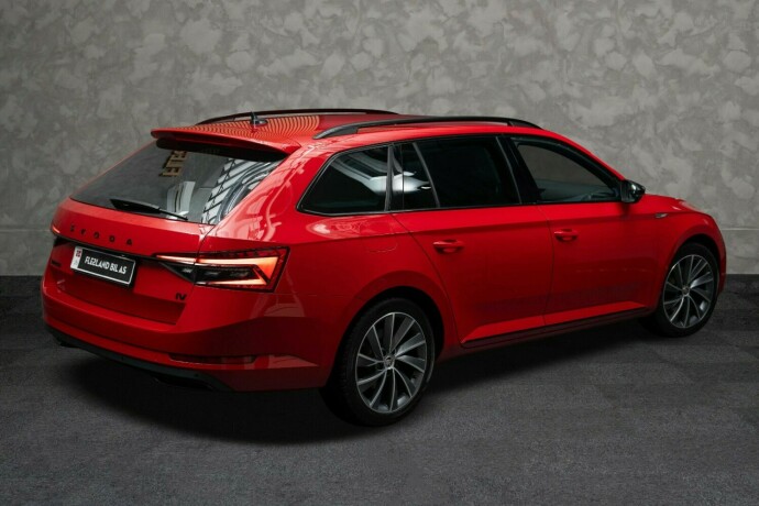 skoda-superb-elektrisitetbensin-2021-big-11