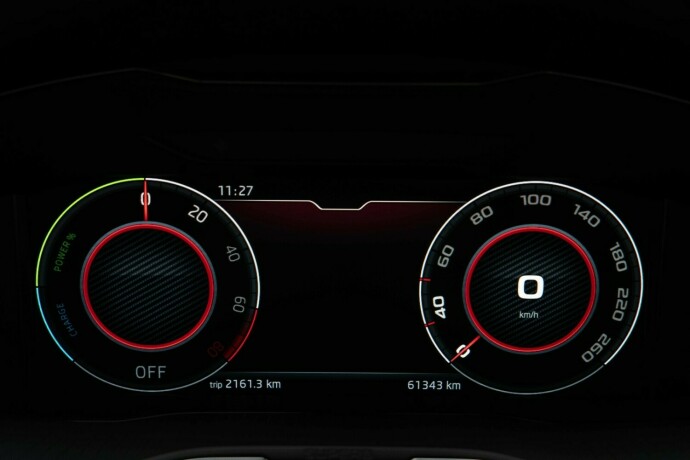 skoda-superb-elektrisitetbensin-2021-big-12