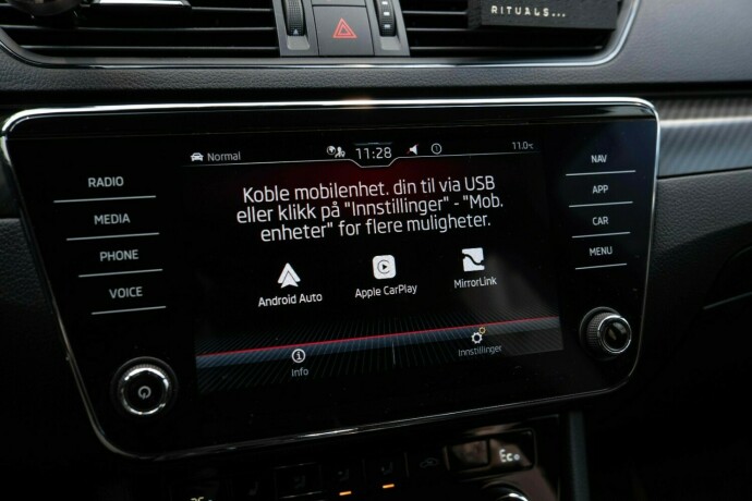 skoda-superb-elektrisitetbensin-2021-big-24