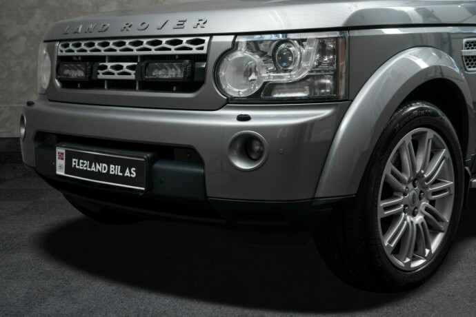land-rover-discovery-diesel-2012-big-2
