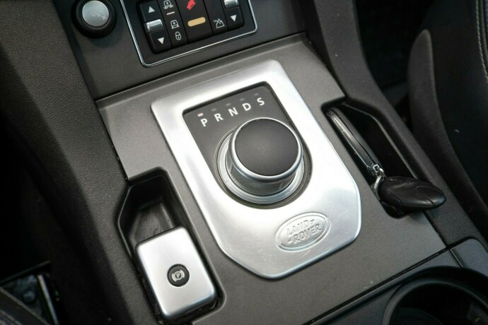 land-rover-discovery-diesel-2012-big-19