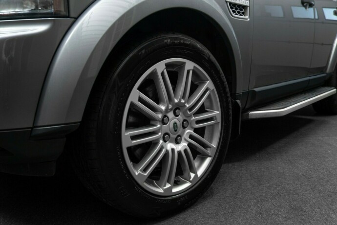 land-rover-discovery-diesel-2012-big-4