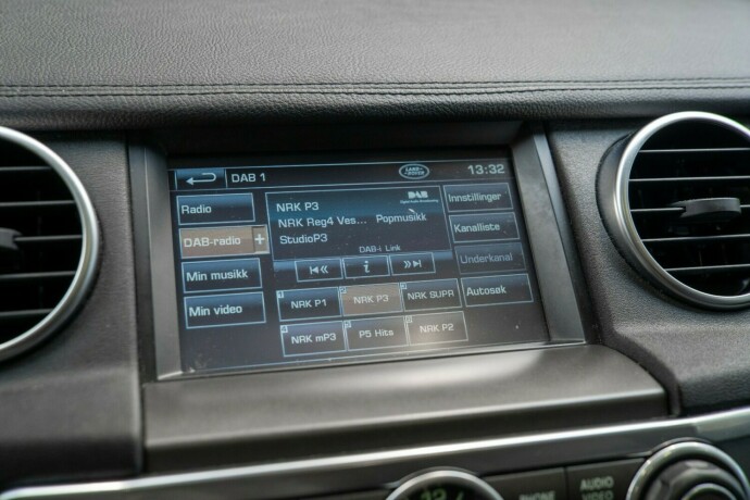 land-rover-discovery-diesel-2012-big-23