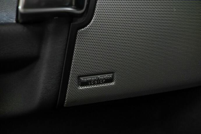 land-rover-discovery-diesel-2012-big-26