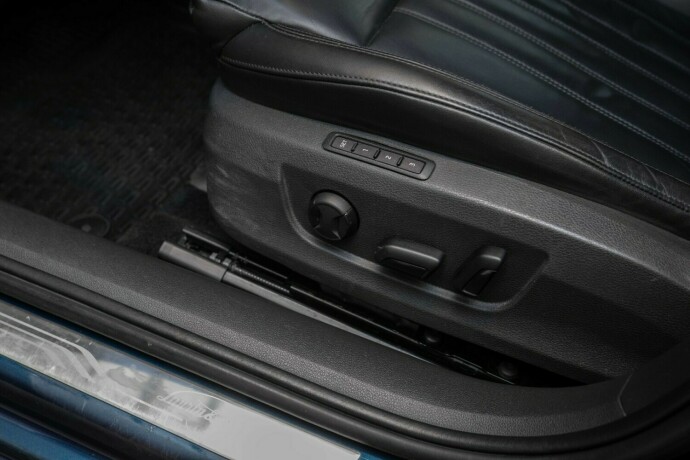 skoda-superb-diesel-2017-big-27