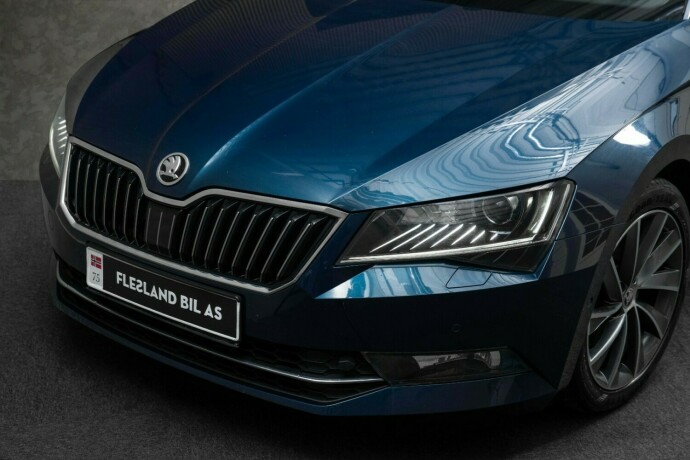skoda-superb-diesel-2017-big-3