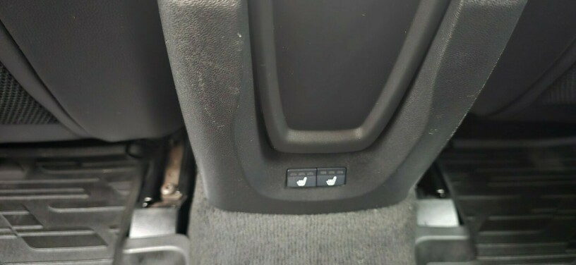 volvo-v40-diesel-2012-big-26