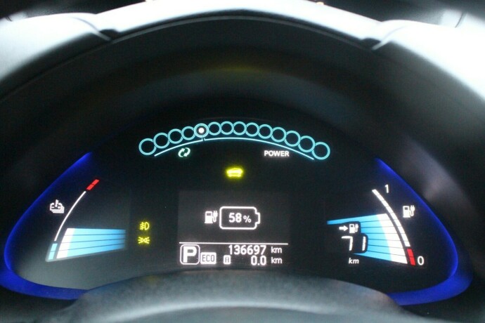 nissan-leaf-elektrisitet-2014-big-10