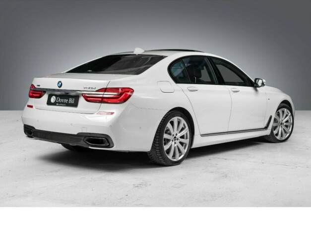 bmw-7-serie-diesel-2016-big-10