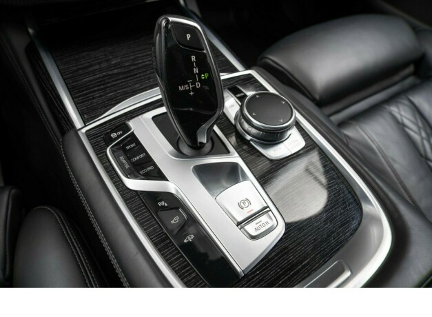 bmw-7-serie-diesel-2016-big-17