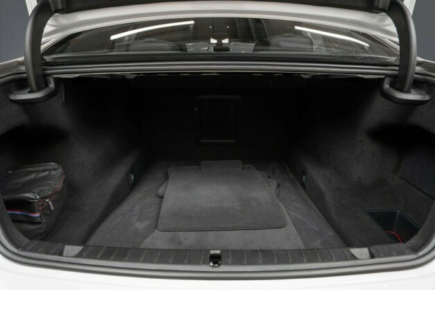 bmw-7-serie-diesel-2016-big-38