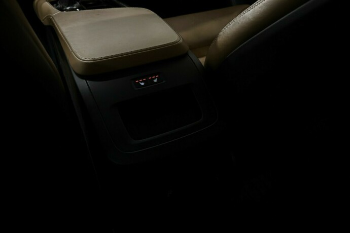 volvo-xc-90-diesel-2016-big-17