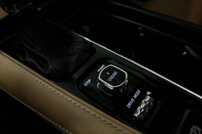 volvo-xc-90-diesel-2016-big-38