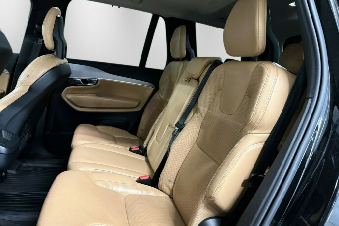 volvo-xc-90-diesel-2016-big-18