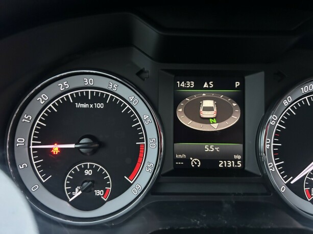 skoda-octavia-diesel-2018-big-23