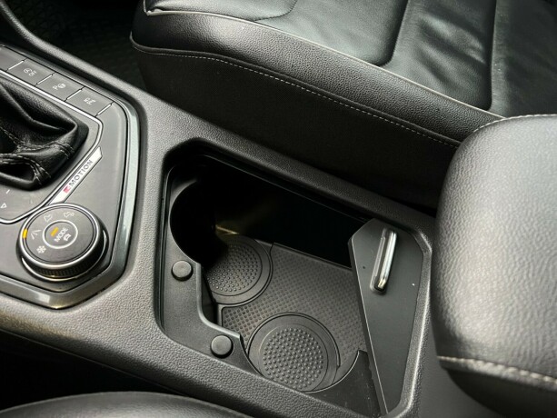 volkswagen-tiguan-diesel-2018-big-23