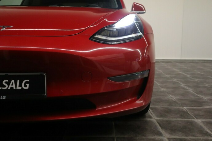 tesla-model-3-elektrisitet-2019-big-7