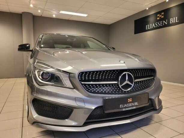 mercedes-benz-cla-bensin-2014-big-11