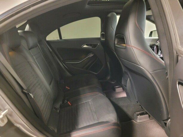 mercedes-benz-cla-bensin-2014-big-19