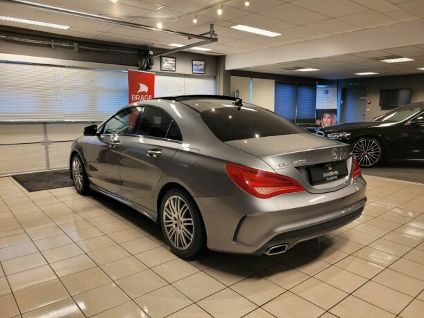 mercedes-benz-cla-bensin-2014-big-8