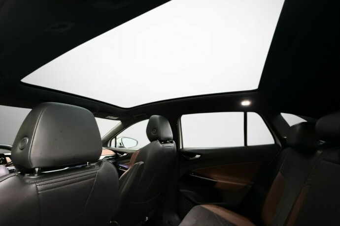 volkswagen-id4-elektrisitet-2021-big-37