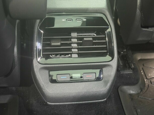 volkswagen-id4-elektrisitet-2021-big-38