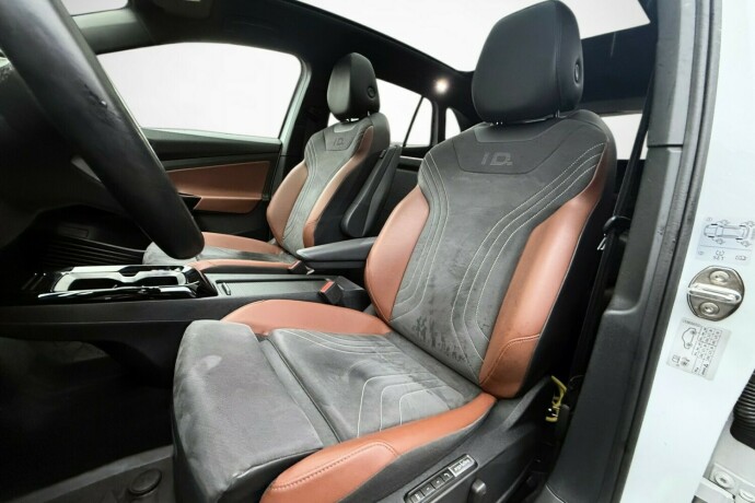 volkswagen-id4-elektrisitet-2021-big-13